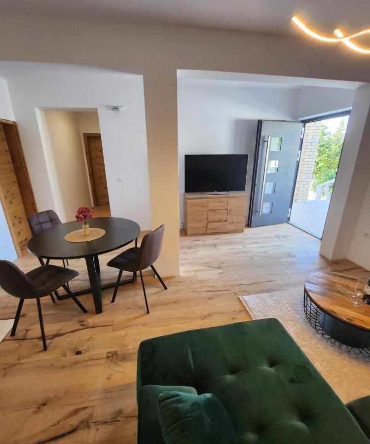 Apartman Lidija Starigrad Paklenica Exterior photo